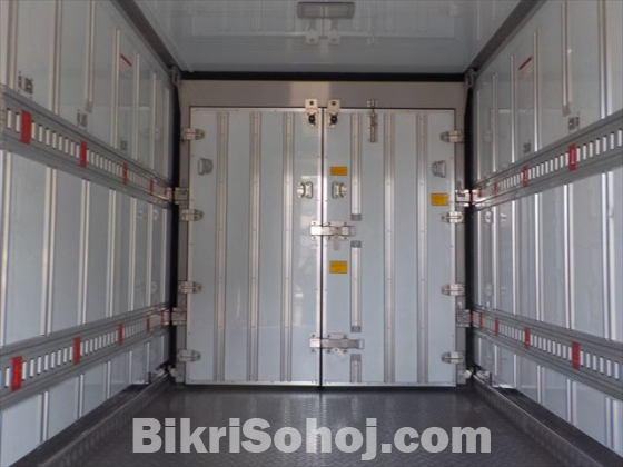 HINO DUTRO FREEZER XZU712 2020